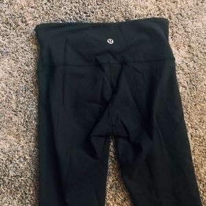 LULULEMON Black Wunder Under Leggings